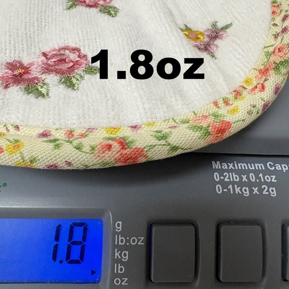 pot holder LAURA ASHLEY 8" round NWT cottage - Picture 11 of 11